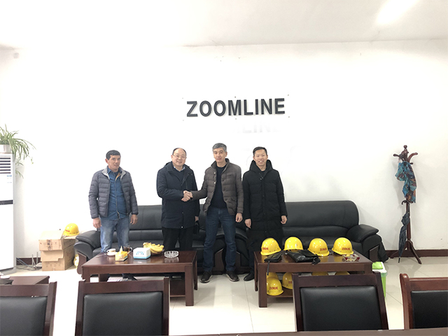 Узбекские клиенты посетили фабрику ZOOMLINE АБЗ